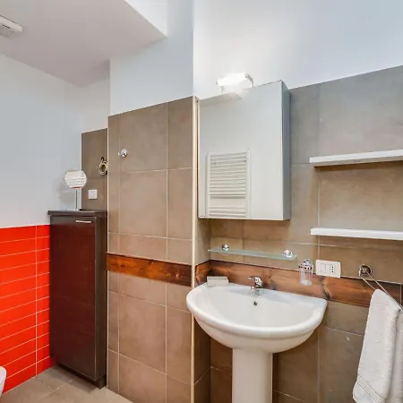 Timeless In With Terrace Apartamento